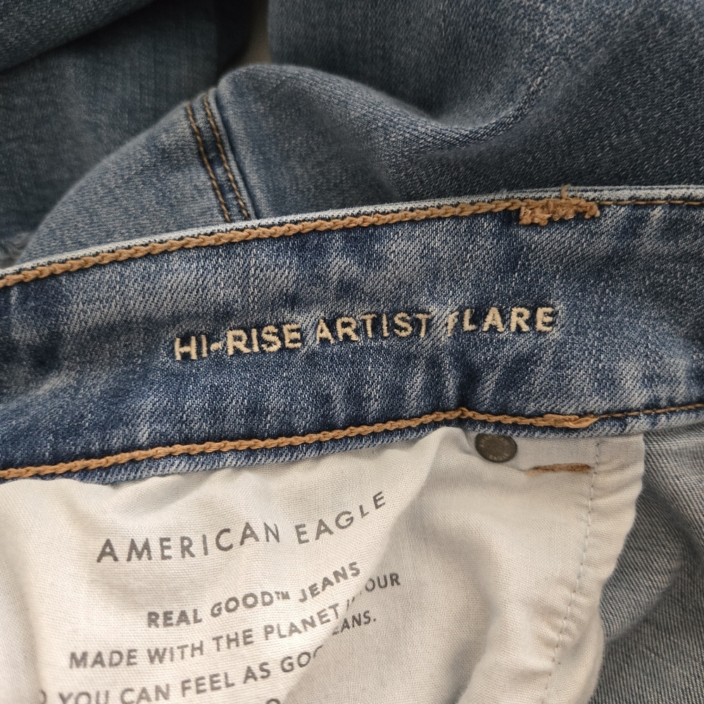 American Eagle Hi-Rise Artist Flare Jeans - Picture 9 of 13